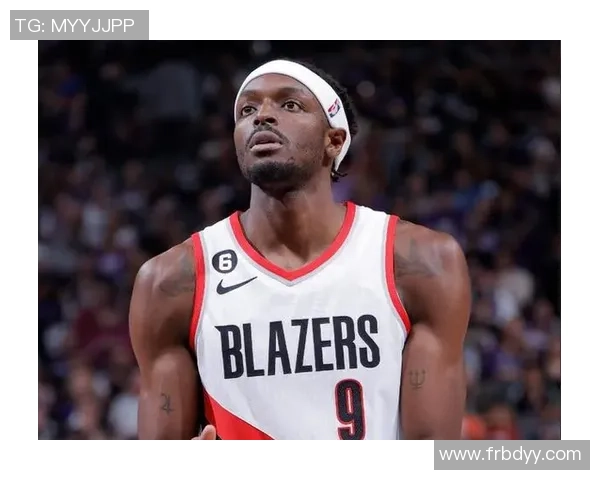 杰拉米格兰特在NBA赛季中的精彩表现与未来发展潜力分析